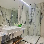 Hotell Butrinti, Affiliated By Melia 5*