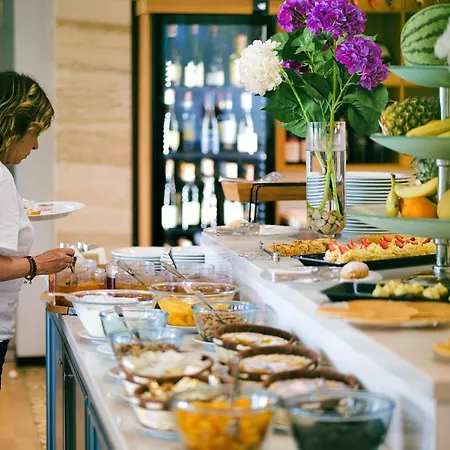 Hotel Butrinti, Affiliated By Melia 5*