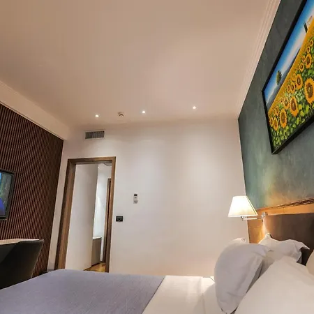 Butrinti, Affiliated By Melia ホテル Sarandë