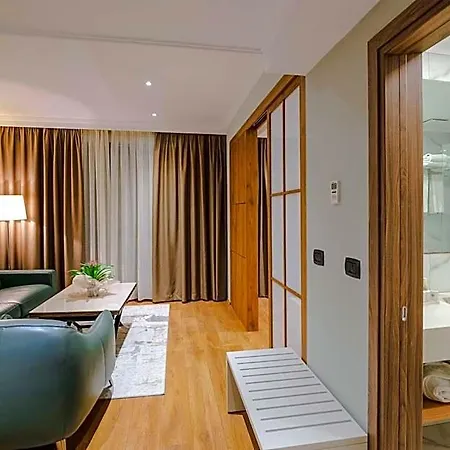 Otel Butrinti, Affiliated By Melia Saranda