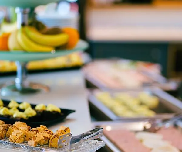 Butrinti, Affiliated By Melia Szálloda 5*