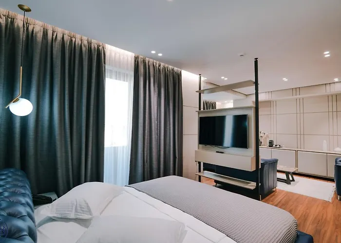 Szálloda Butrinti, Affiliated By Melia 5*